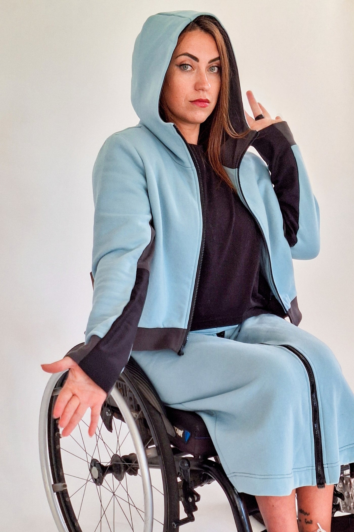 Ladies' Wheelchair Adaptive Jersey jacket with magnetic zipper