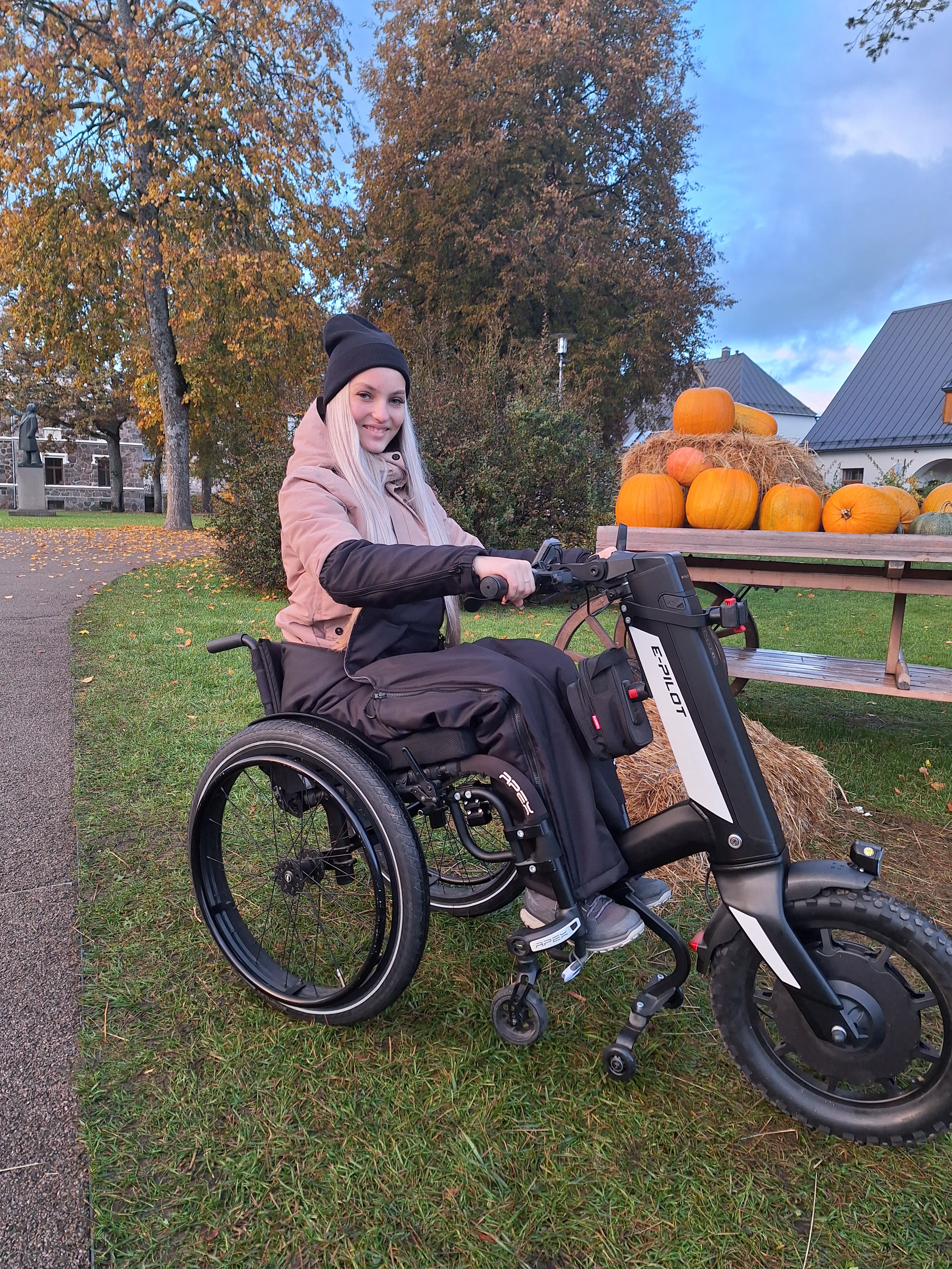 Wheelchair ThermoShell Racer