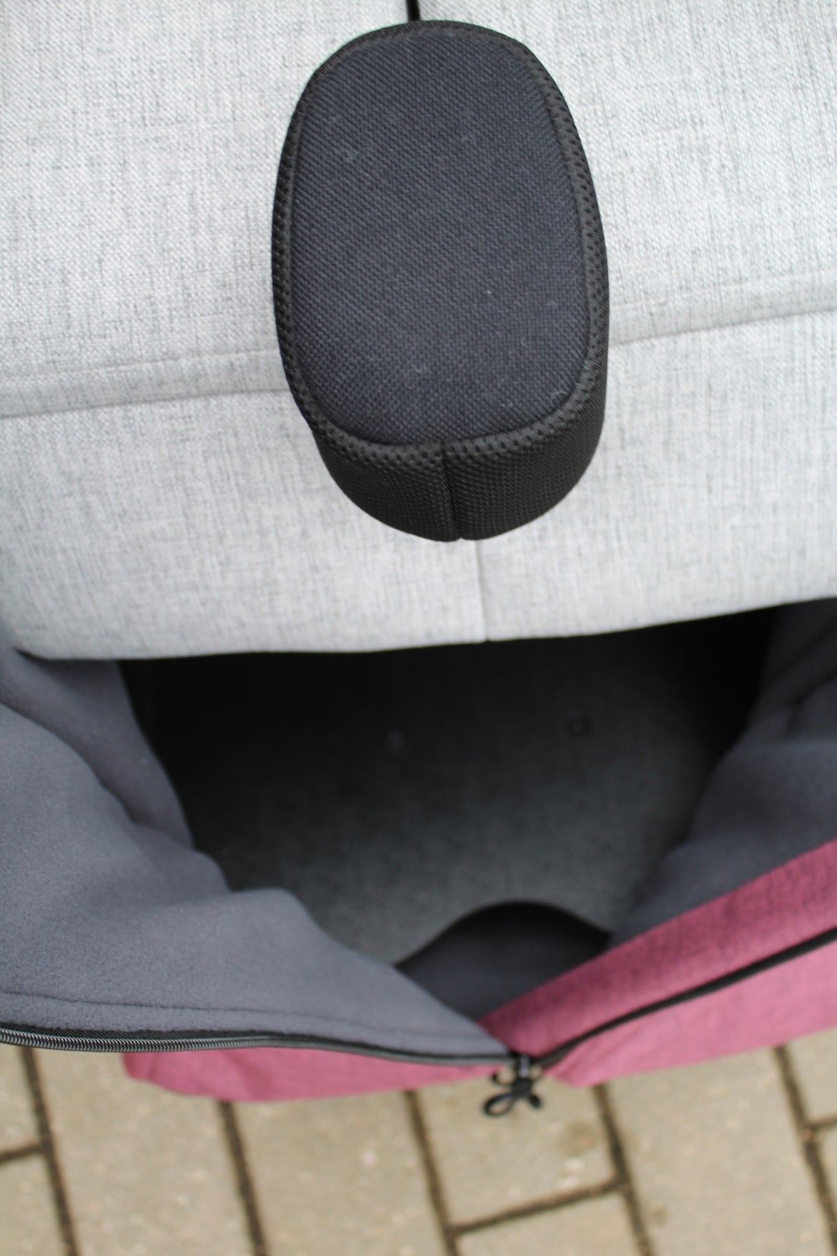 Junior for Seating Systems. Beenbedekking voor speciale-behoeften buggy's (Hoggi, Otto Bock)