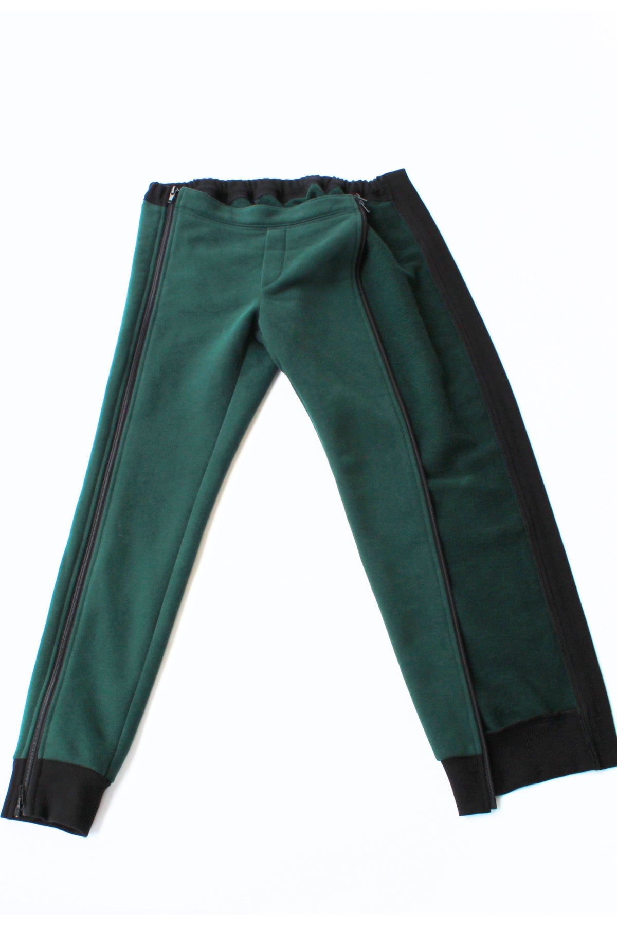 Trousers for Children Who Need Assisted Dressing