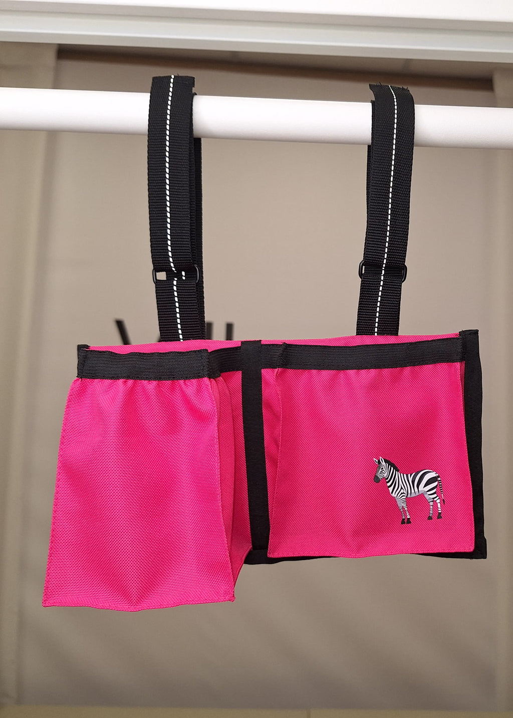 Roze armleuningtas voor elektrische rolstoel - bekerhouder
